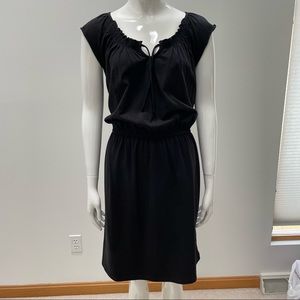 Old Navy Scoop Neck Sleeveless Dress - Large